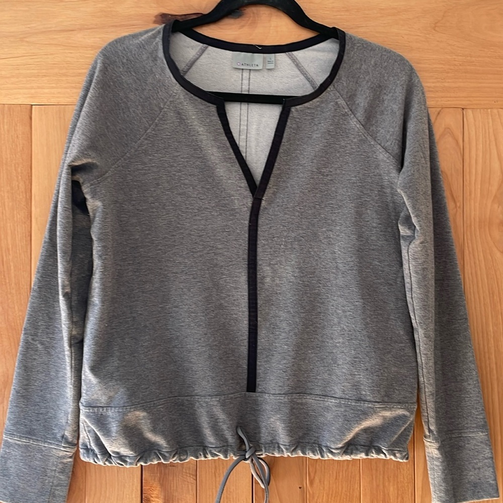 Athleta Pull Over Top